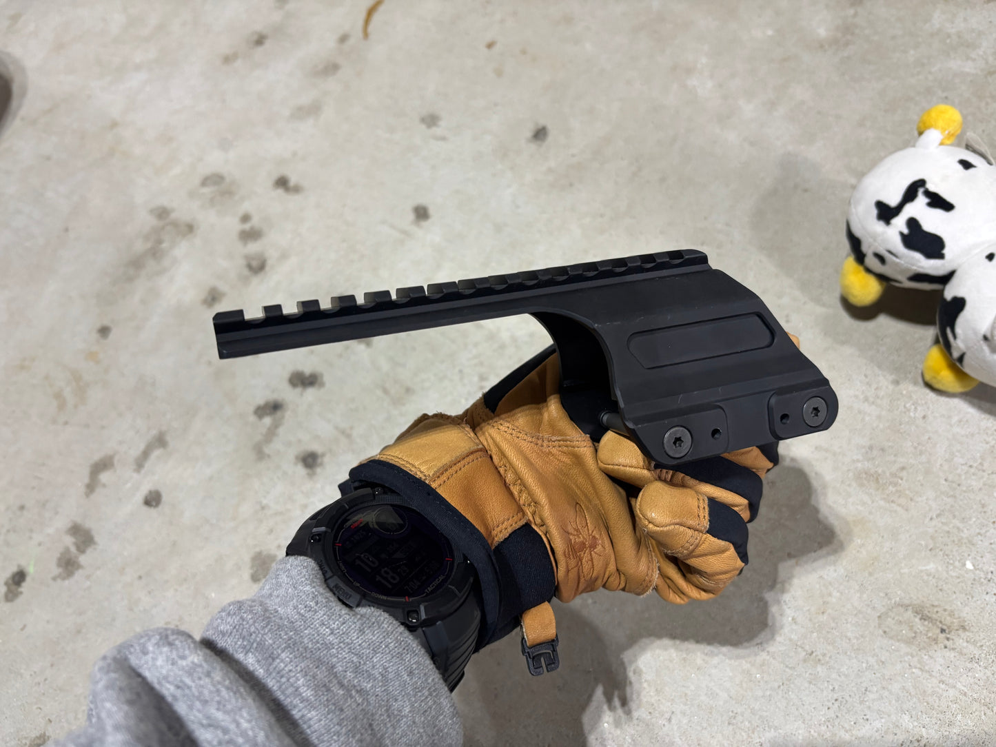 Used UTG Remington 870 Saddle Optic Mount Thing