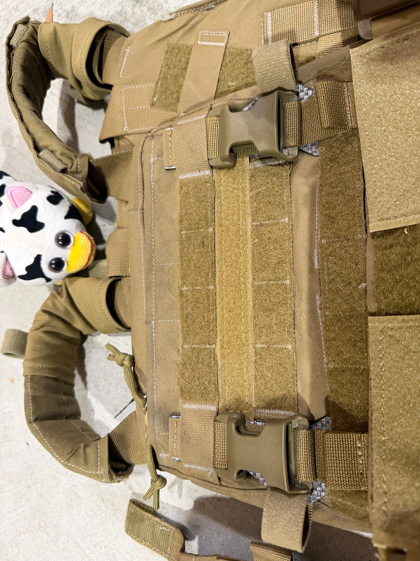 USED Crye AVS Plate Carrier (Medium Bags + S/M Cummerbund)