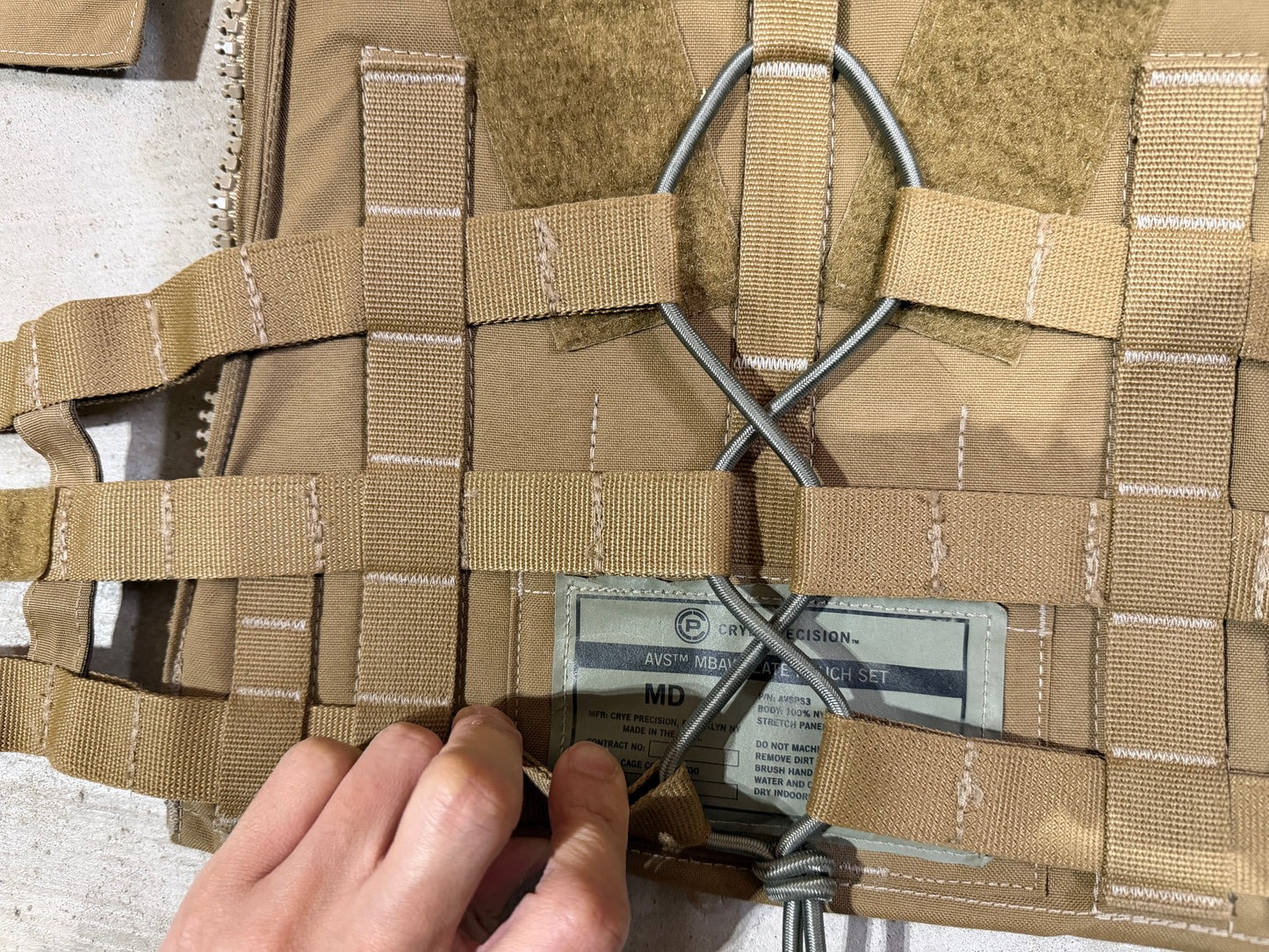 USED Crye AVS Plate Carrier (Medium Bags + S/M Cummerbund)